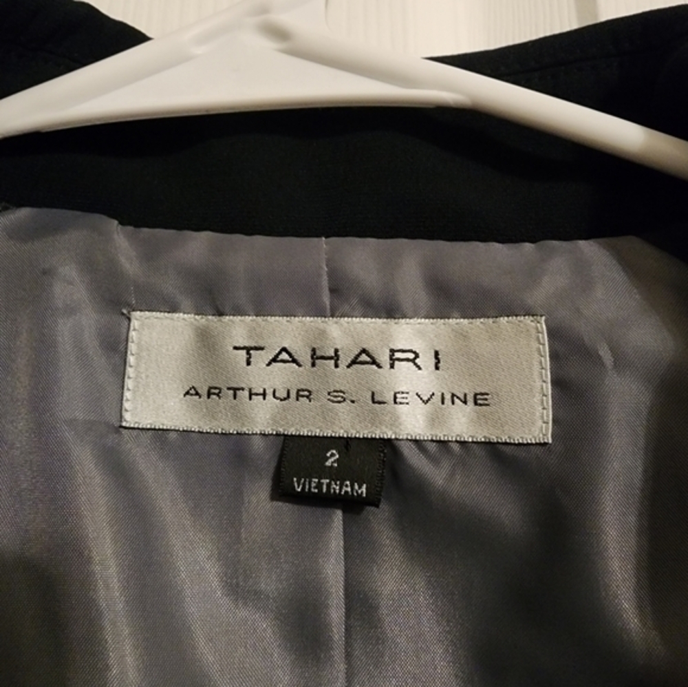 Tahari‎ blazer - Picture 4 of 4